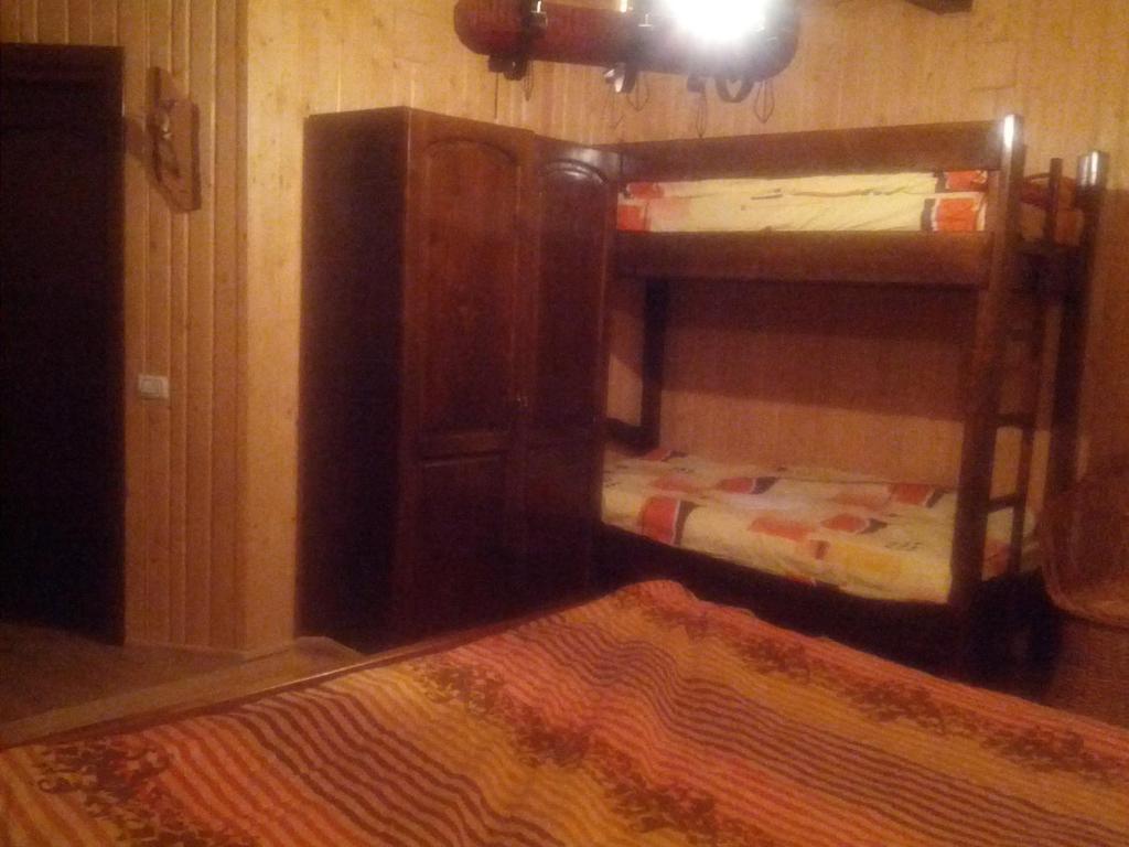 Pensiunea Magdalena Câmpulung Quarto foto
